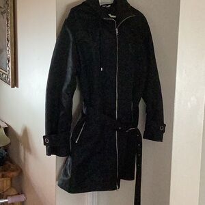 Women's Black  Burberry Hooded Jacket like new condition